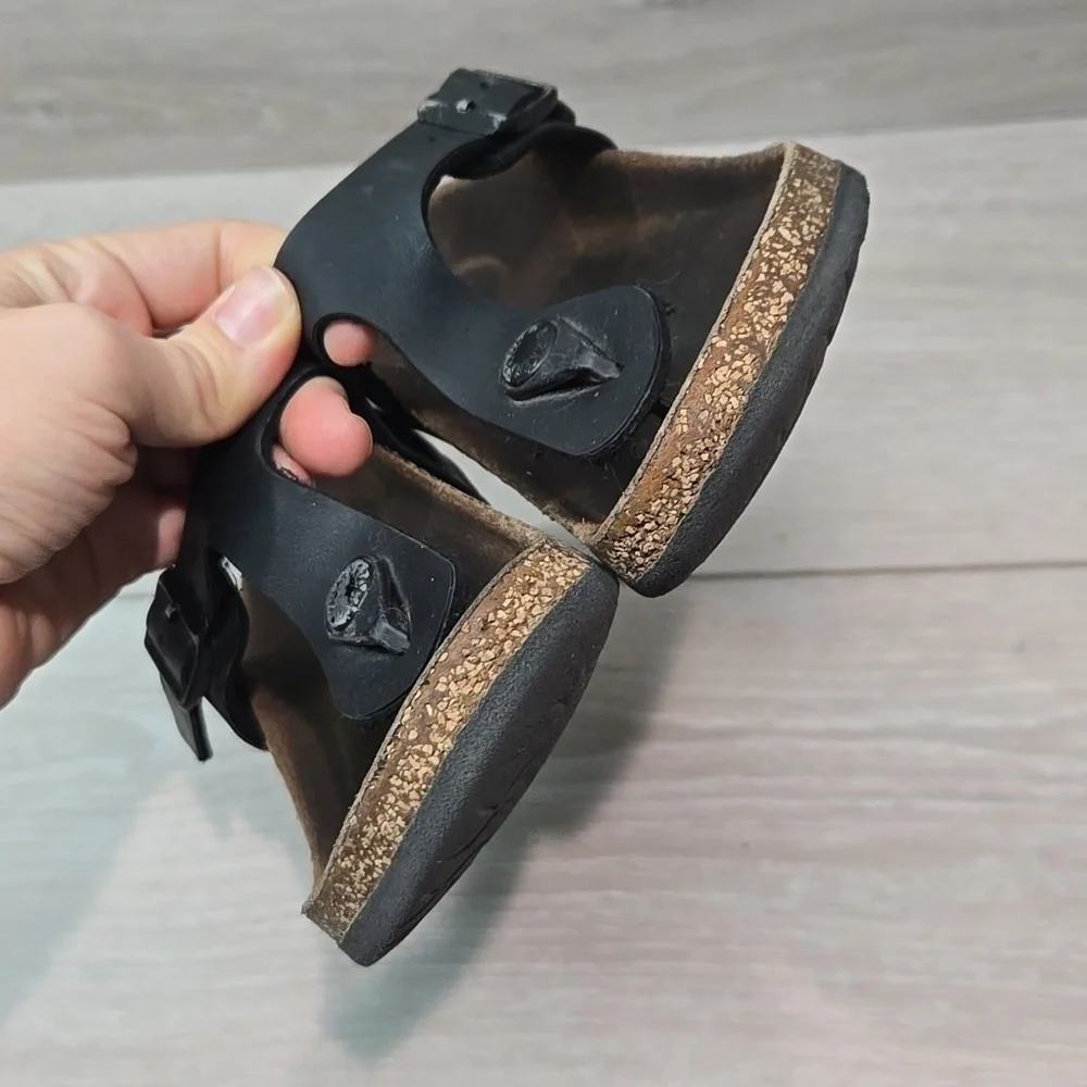Birkenstock Kids Girls Thong Sandals Flats shoes sz 31/C12 Narrow
